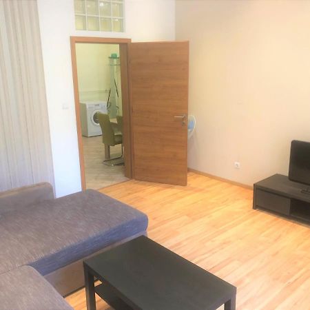 Corvin Square Apartment Будапеща Екстериор снимка